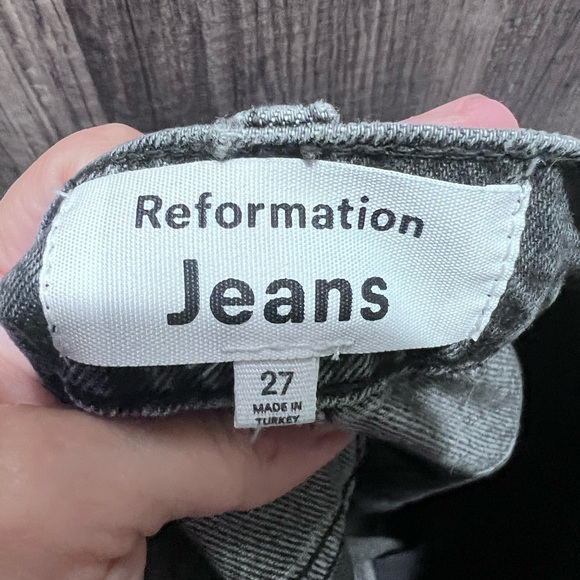 Reformation Val 90s Mid Rise Straight Leg Black Denim Jeans 27 size women’s - Picture 9 of 13